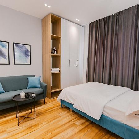 Durres Str Modern Apartments - The Nest Tirana Bagian luar foto