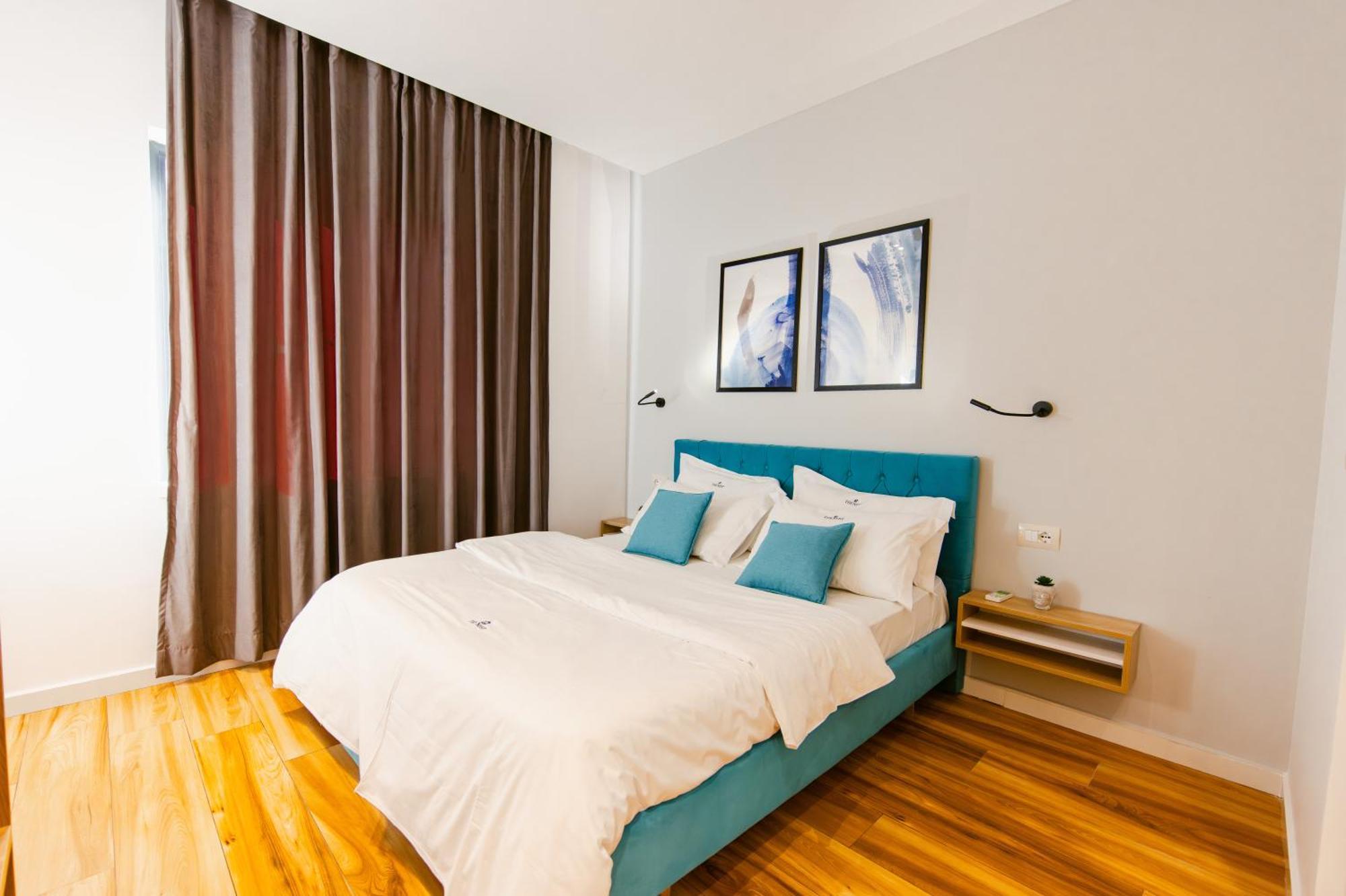 Durres Str Modern Apartments - The Nest Tirana Bagian luar foto